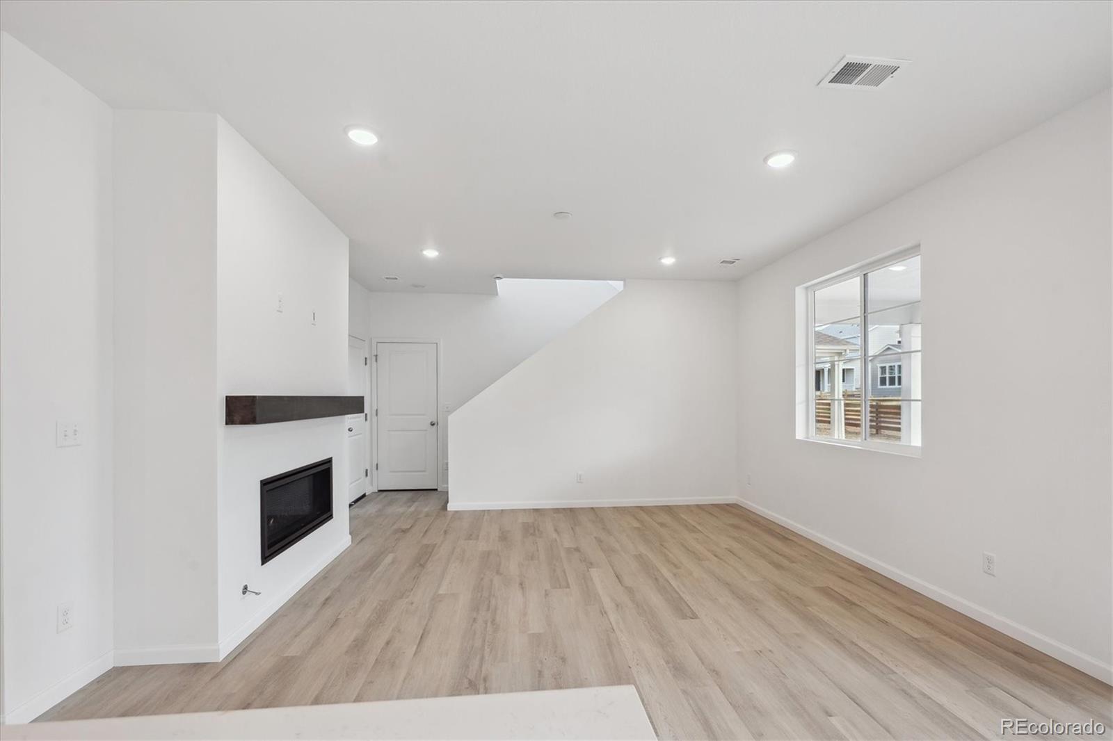 MLS Image #7 for 1362  rock cliff avenue,erie, Colorado