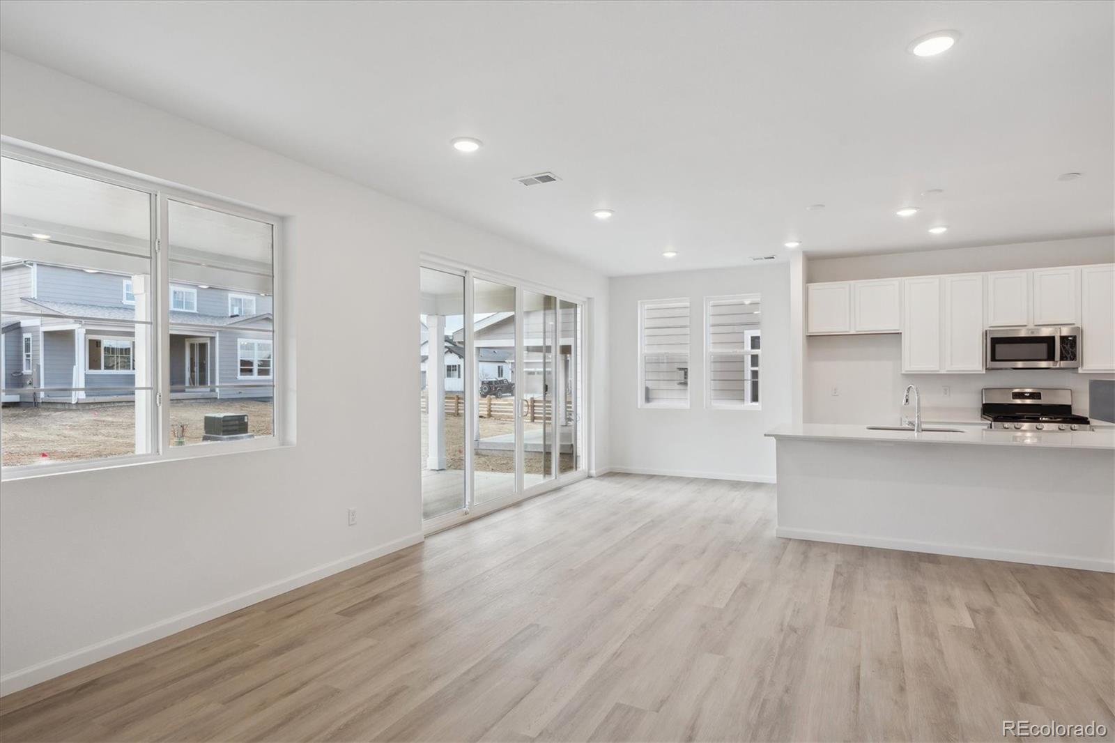MLS Image #9 for 1362  rock cliff avenue,erie, Colorado