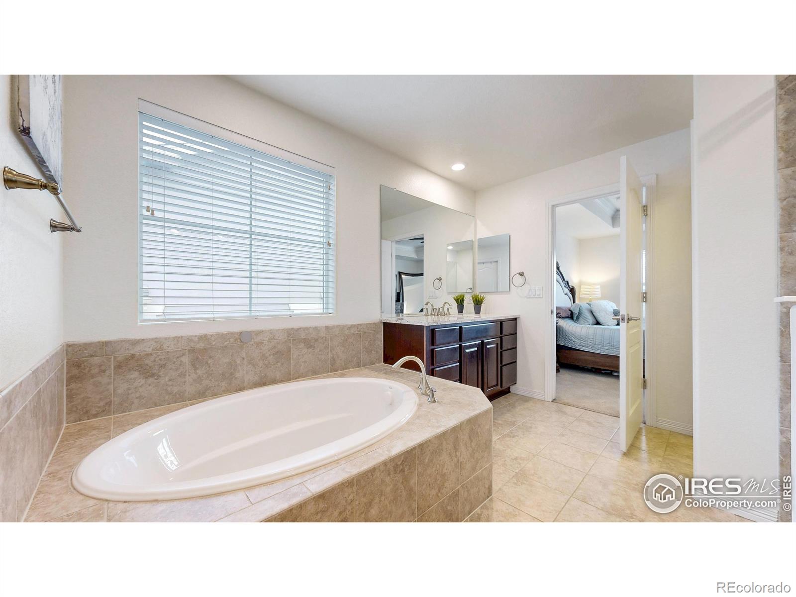 MLS Image #16 for 18740 w 85th drive,arvada, Colorado