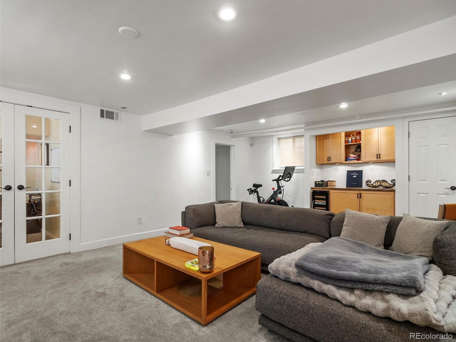 MLS Image #18 for 2635 n clayton street,denver, Colorado