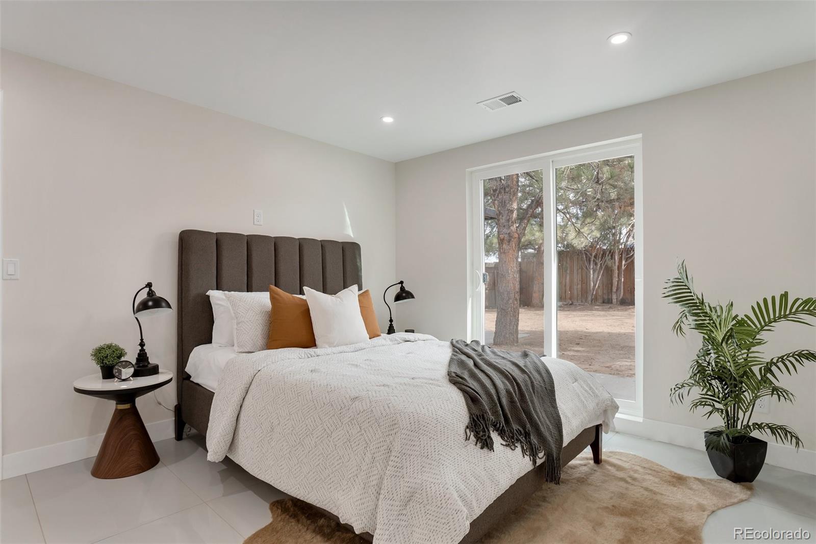 MLS Image #20 for 1130 s harrison street,denver, Colorado
