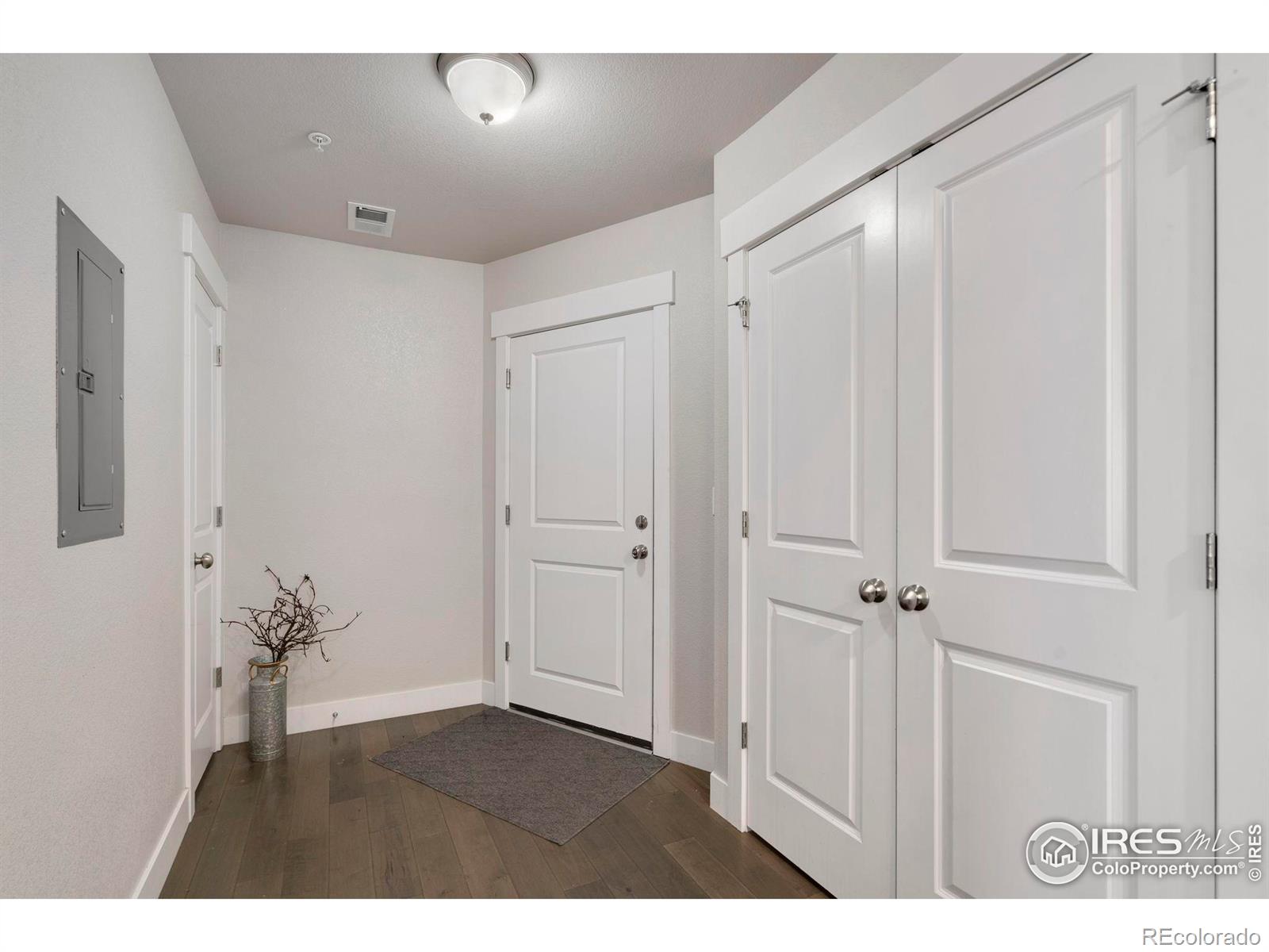 MLS Image #3 for 4682  hahns peak drive,loveland, Colorado