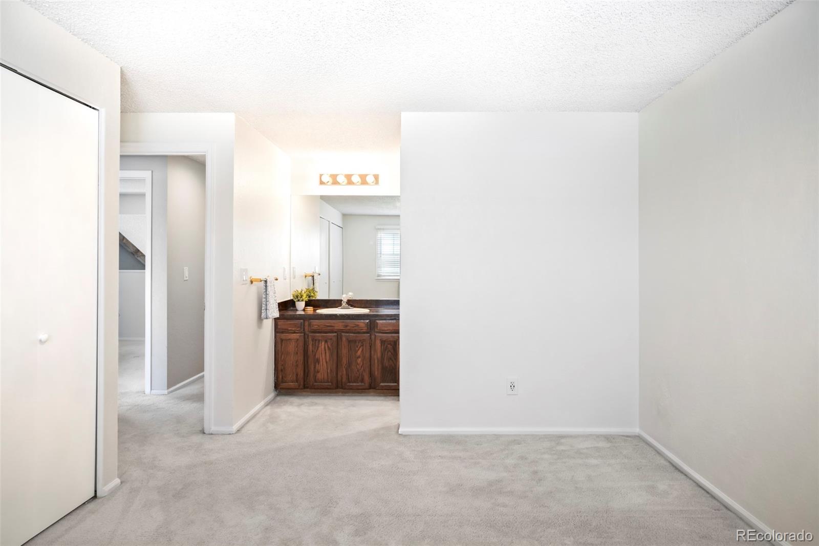 MLS Image #19 for 6156 w jefferson avenue,denver, Colorado
