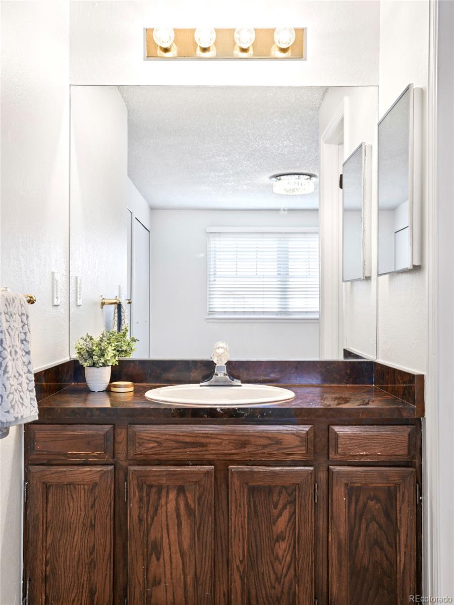 MLS Image #20 for 6156 w jefferson avenue,denver, Colorado