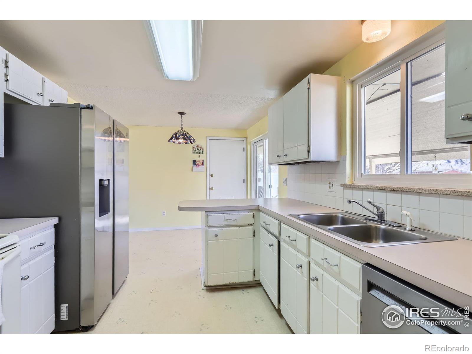 MLS Image #5 for 2907  university avenue,longmont, Colorado