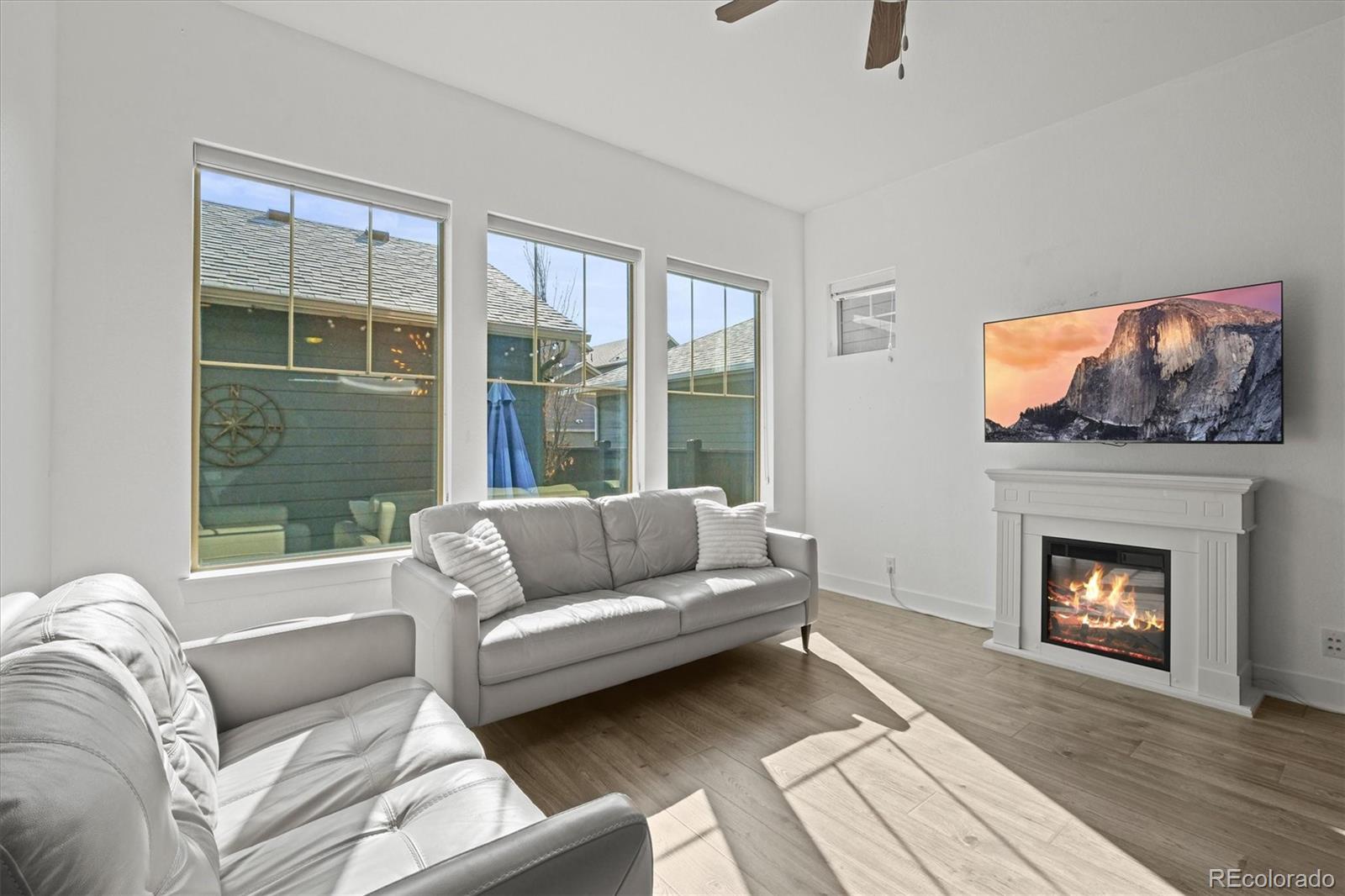 MLS Image #3 for 5074  yosemite court,denver, Colorado