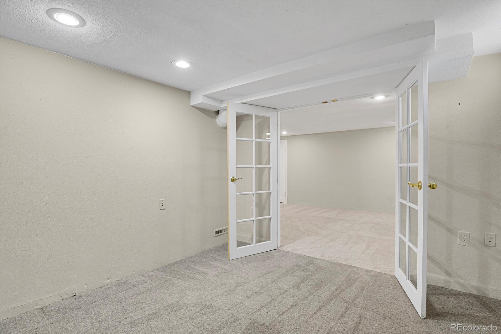 MLS Image #22 for 1305  uinta street,denver, Colorado