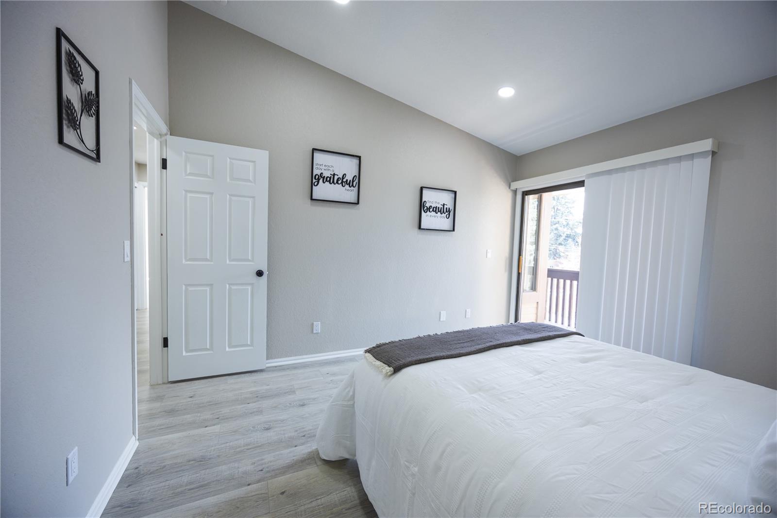 MLS Image #12 for 1075 s garrison street 201,lakewood, Colorado