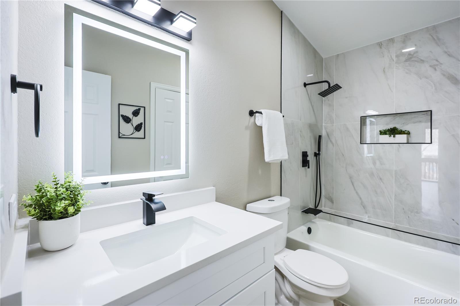 MLS Image #17 for 1075 s garrison street 201,lakewood, Colorado