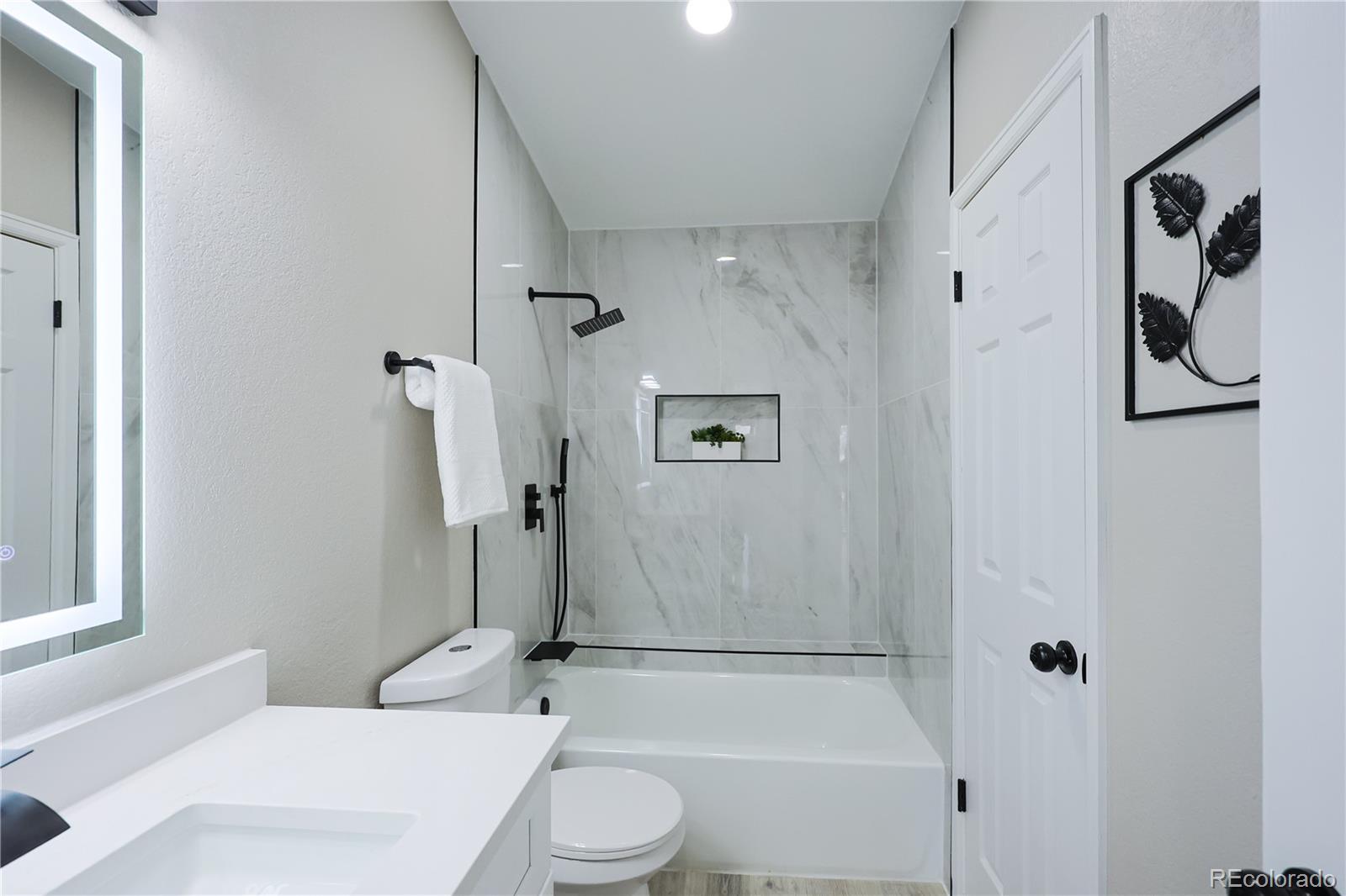 MLS Image #18 for 1075 s garrison street 201,lakewood, Colorado
