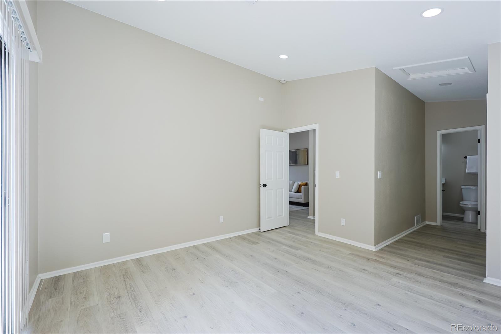 MLS Image #19 for 1075 s garrison street 201,lakewood, Colorado