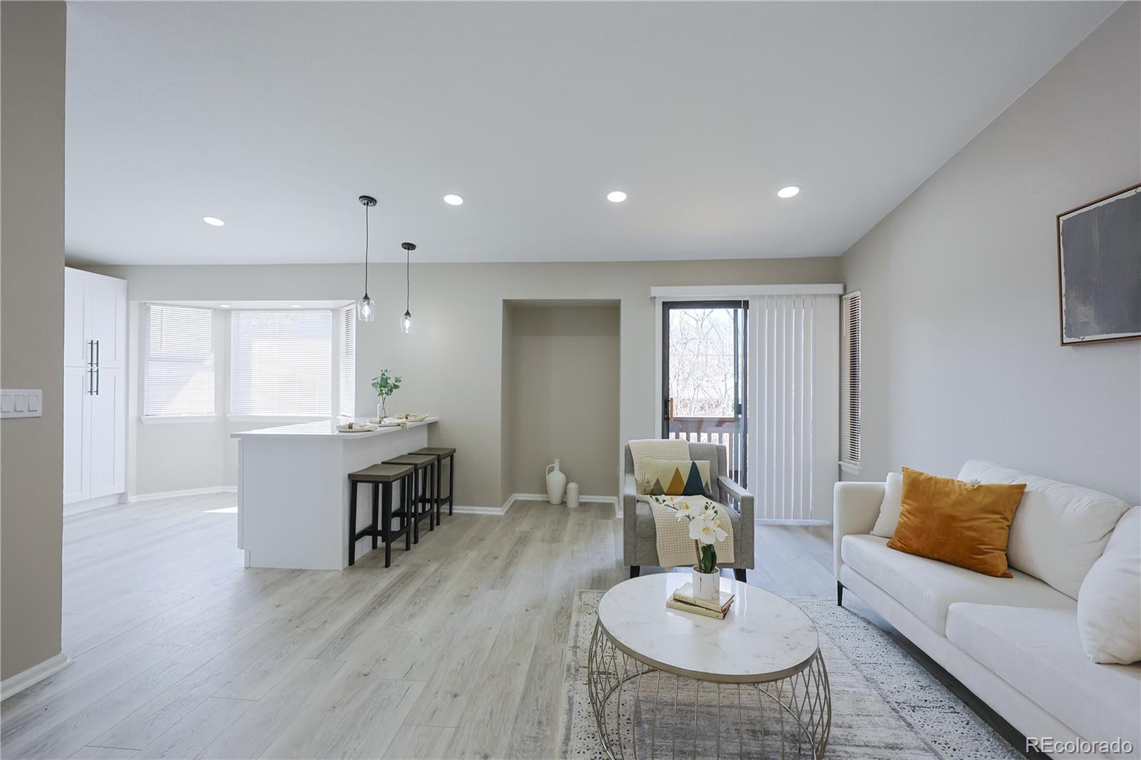 MLS Image #8 for 1075 s garrison street 201,lakewood, Colorado