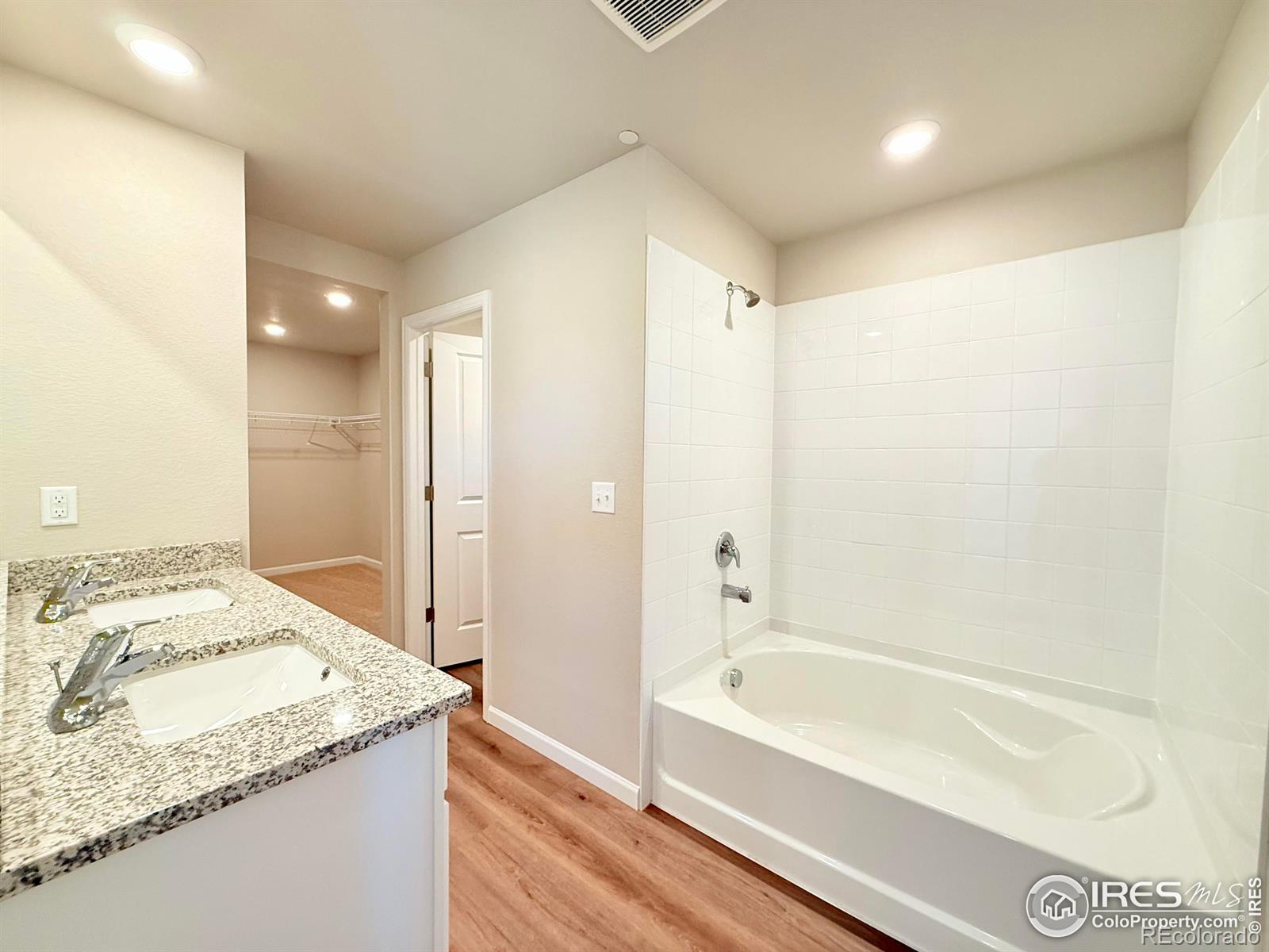 MLS Image #9 for 161  robin road,johnstown, Colorado