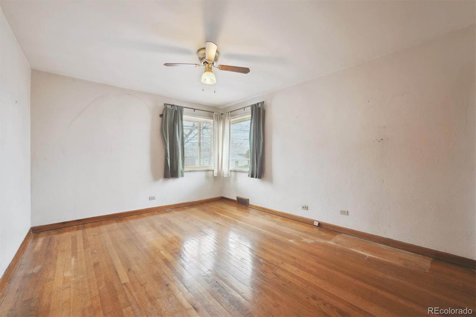 MLS Image #15 for 2301  vine street,denver, Colorado