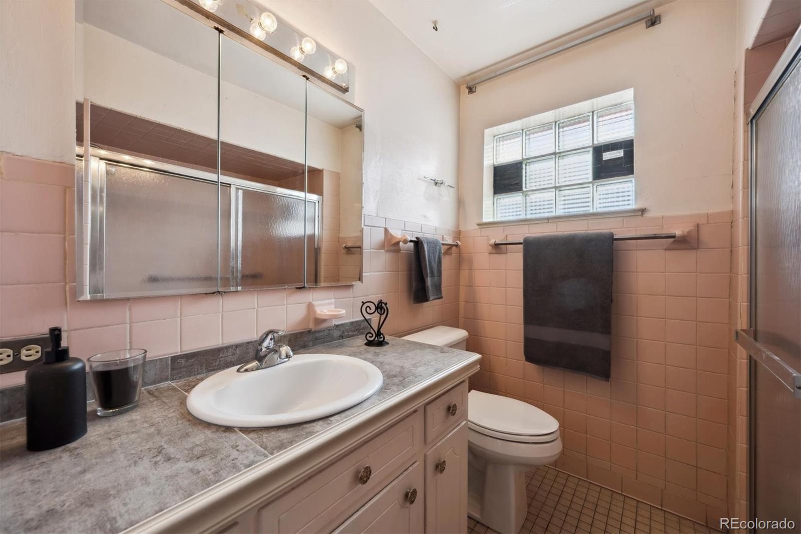 MLS Image #17 for 2301  vine street,denver, Colorado