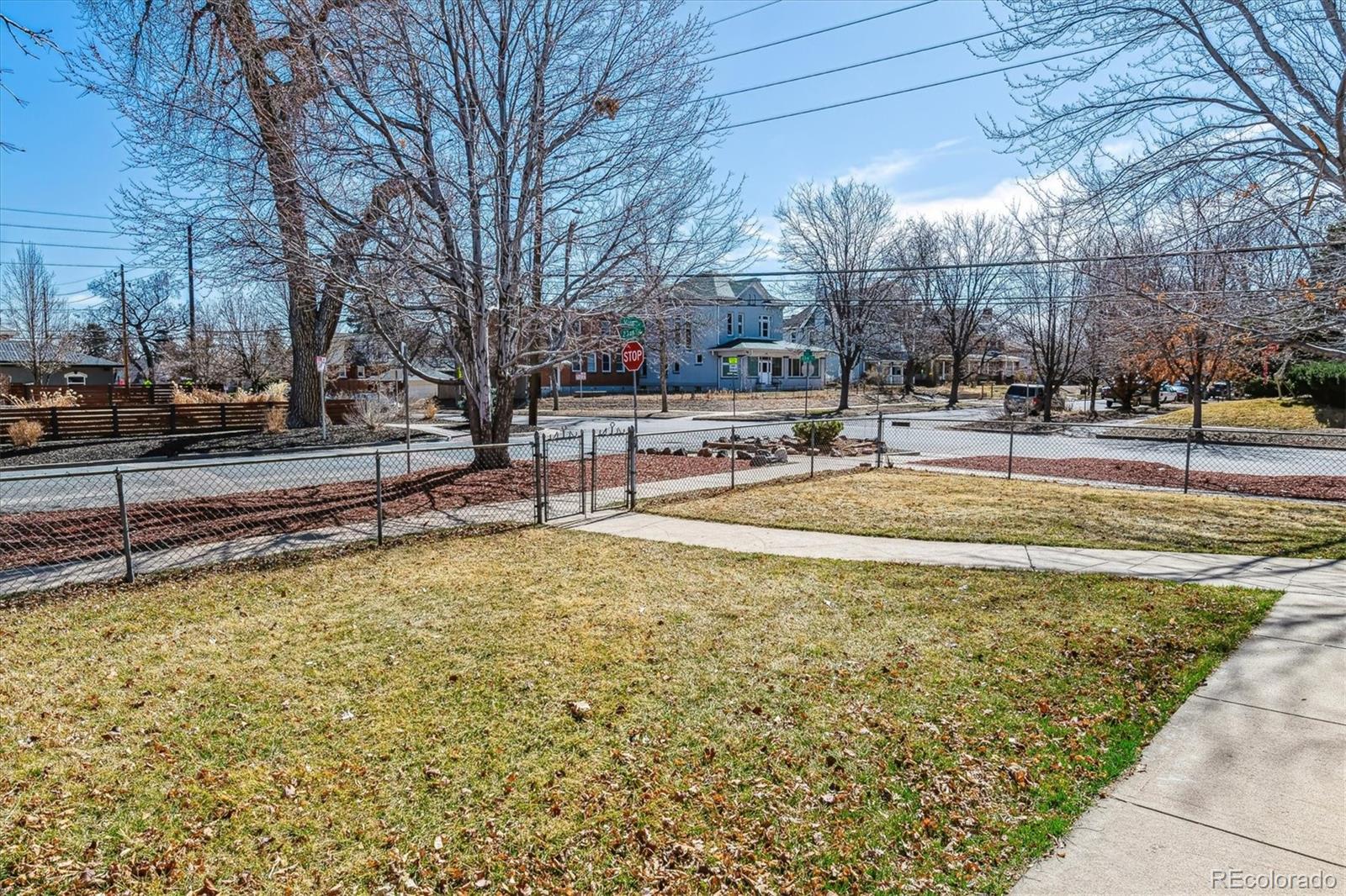 MLS Image #33 for 2301  vine street,denver, Colorado