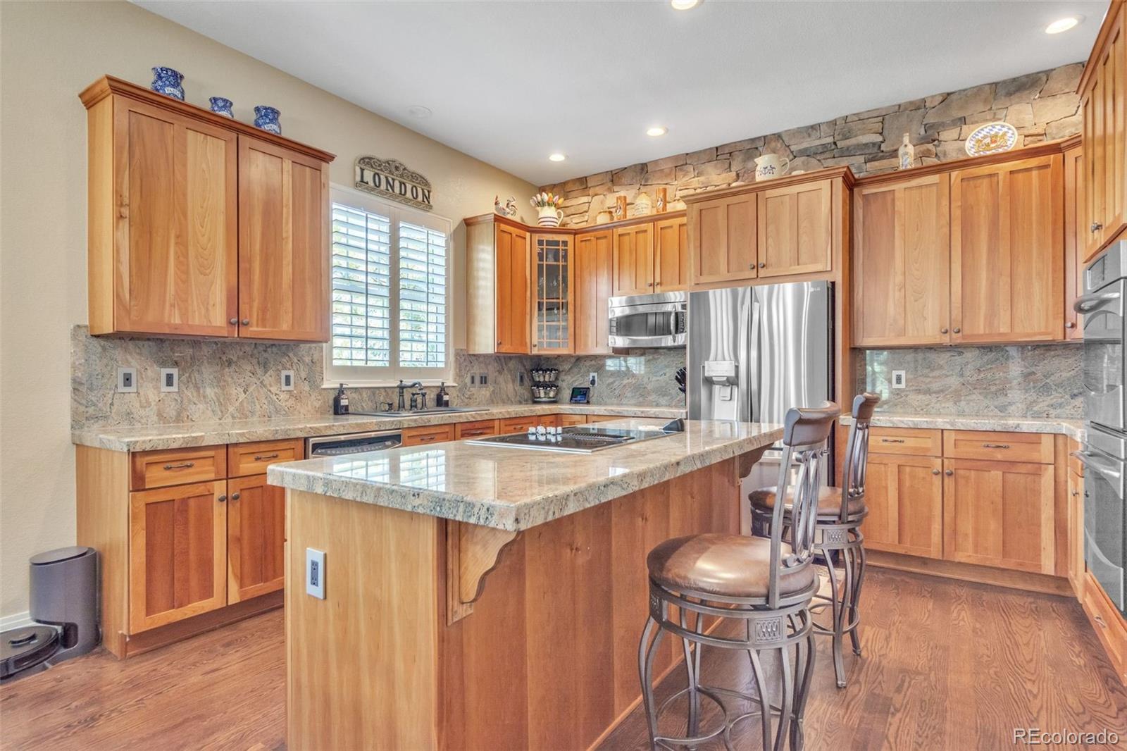 MLS Image #5 for 6761  mary court,castle pines, Colorado