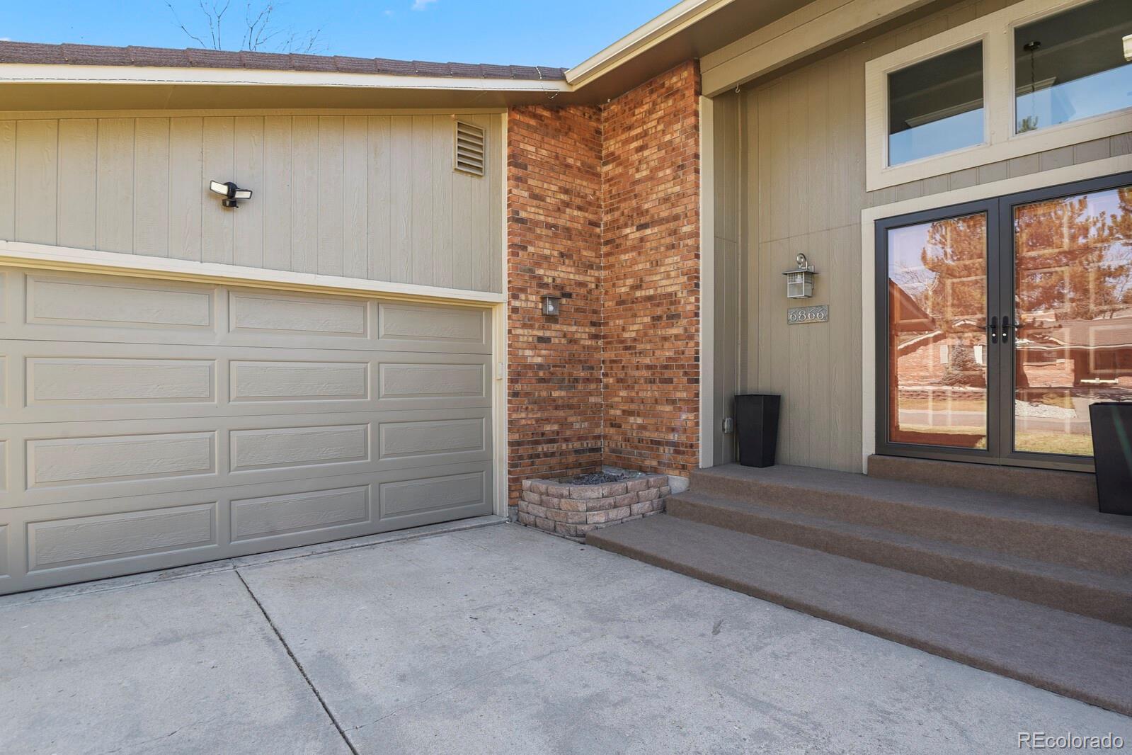 CMA Image for 7982 s vance street,Littleton, Colorado