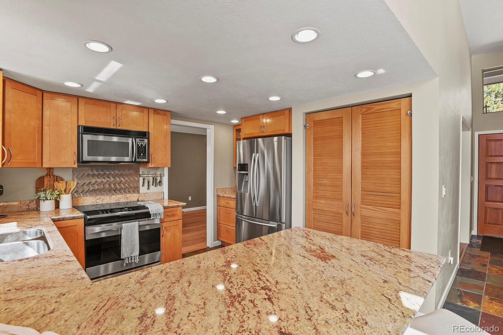 MLS Image #11 for 6866 w david avenue,littleton, Colorado