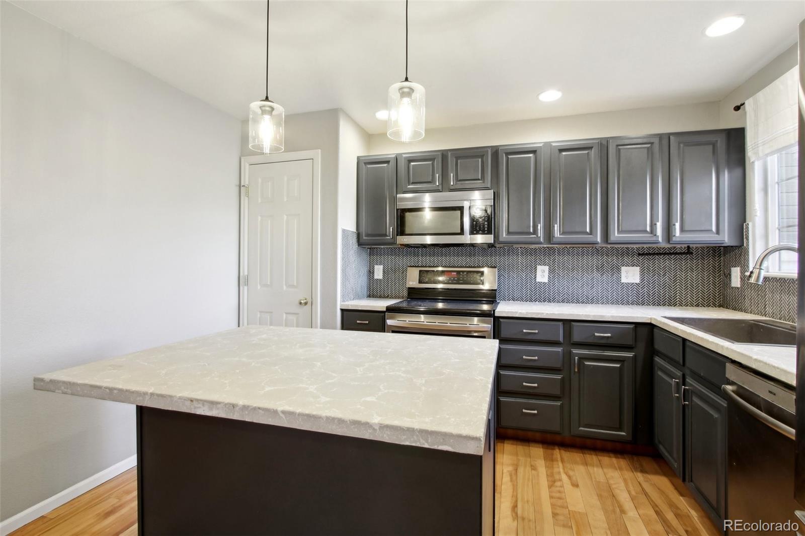 MLS Image #7 for 156  bayside circle,windsor, Colorado