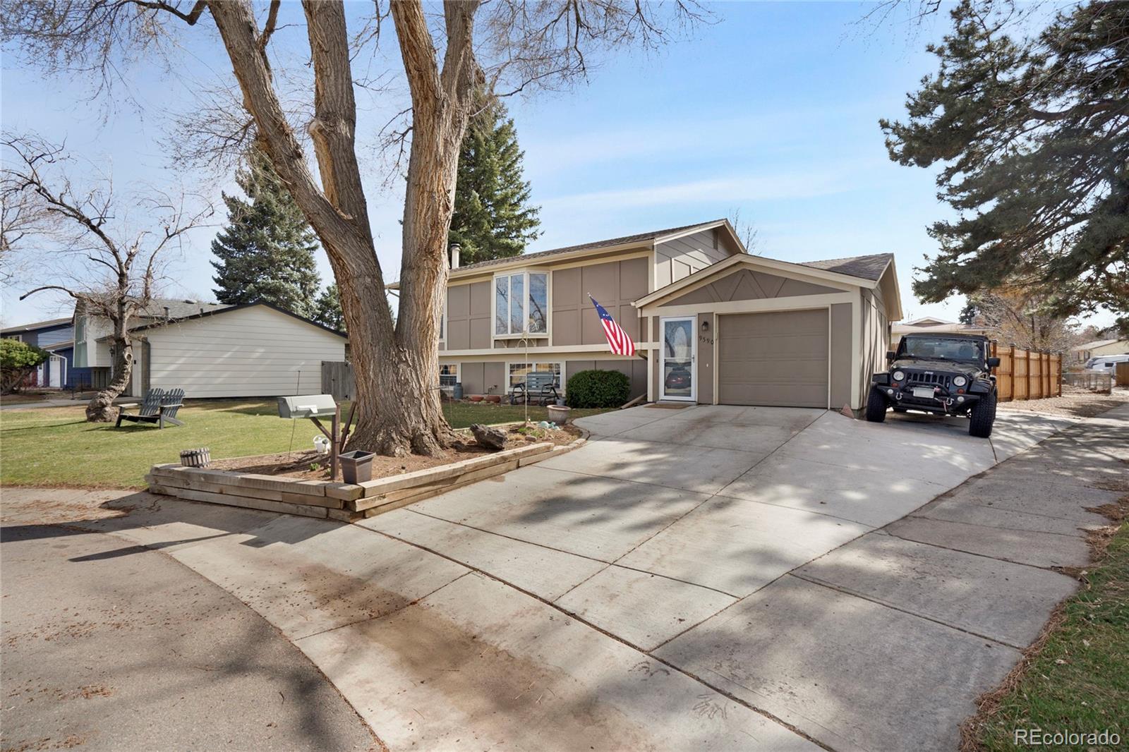 MLS Image #6 for 9590 w eureka place,lakewood, Colorado