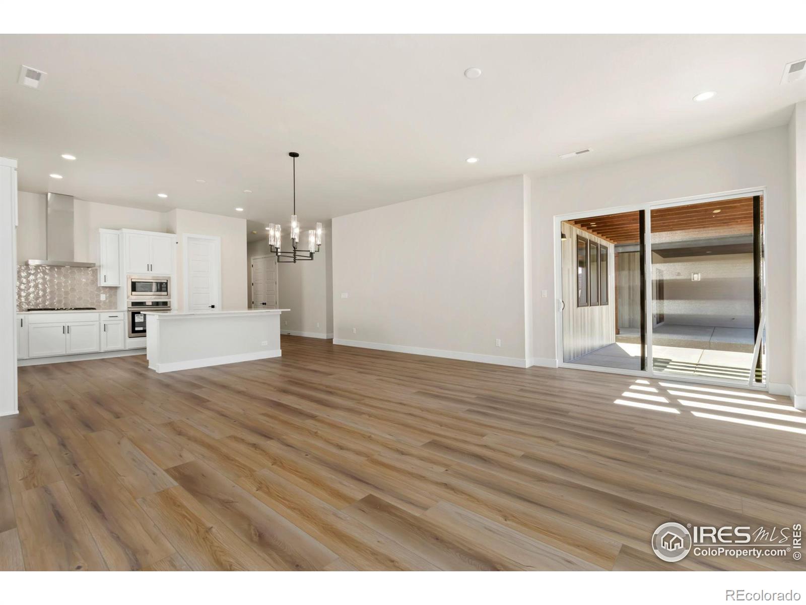 MLS Image #2 for 1726  beachside drive,windsor, Colorado