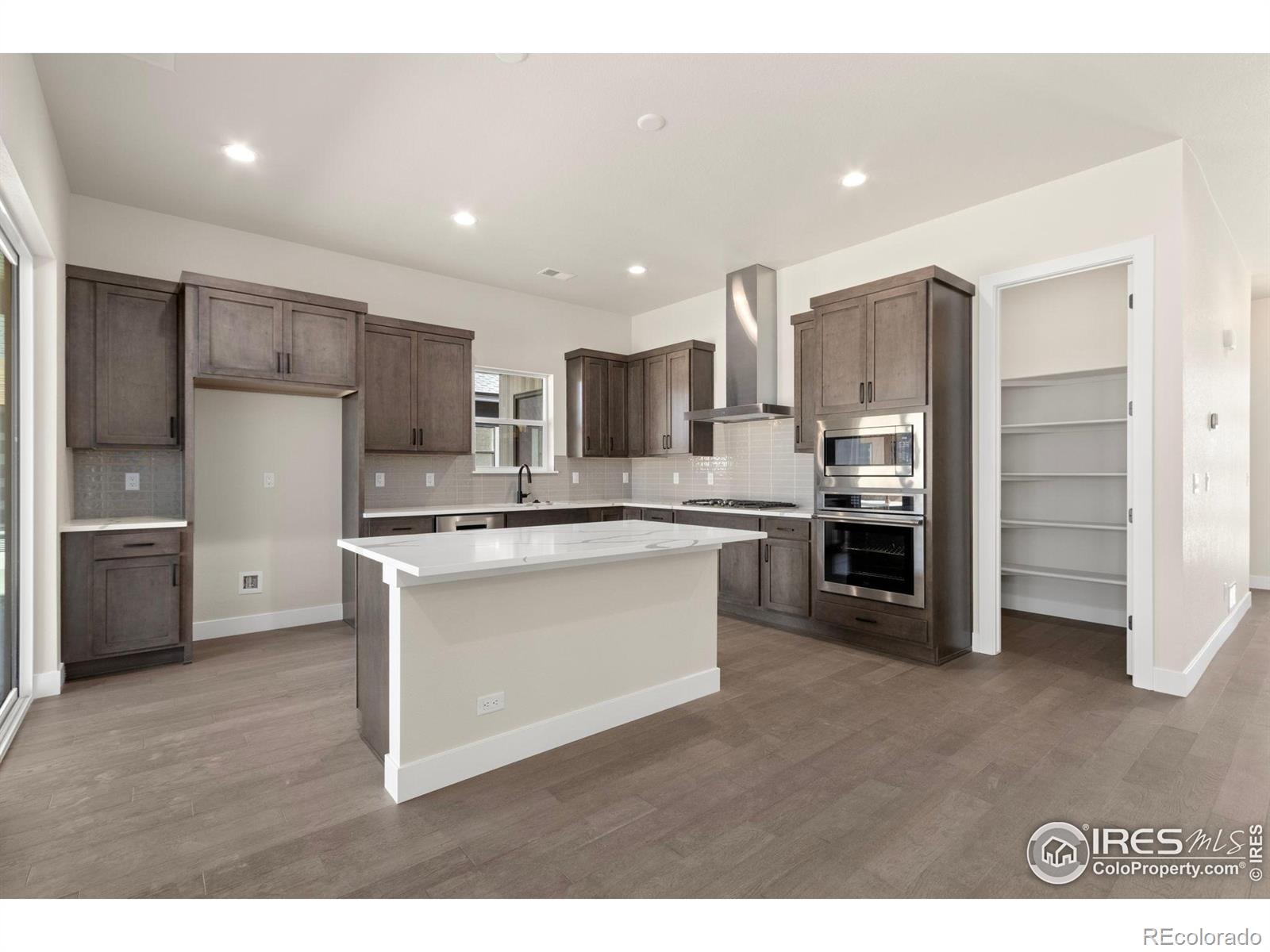MLS Image #3 for 1730  beachside drive,windsor, Colorado