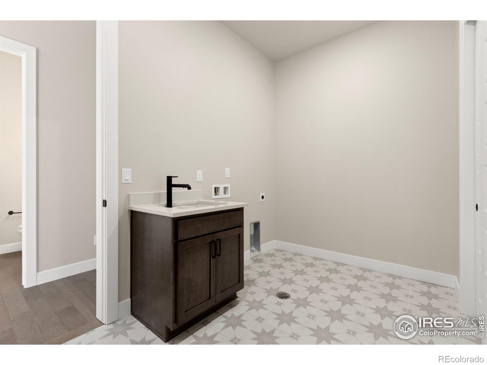 MLS Image #8 for 1730  beachside drive,windsor, Colorado