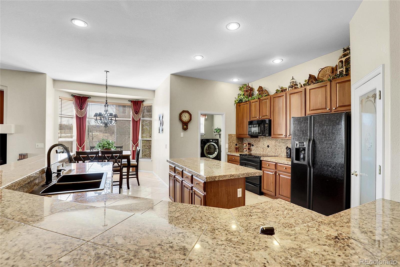MLS Image #10 for 10145  joseph drive,highlands ranch, Colorado