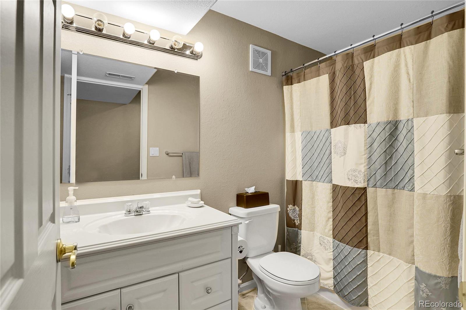 MLS Image #37 for 10145  joseph drive,highlands ranch, Colorado