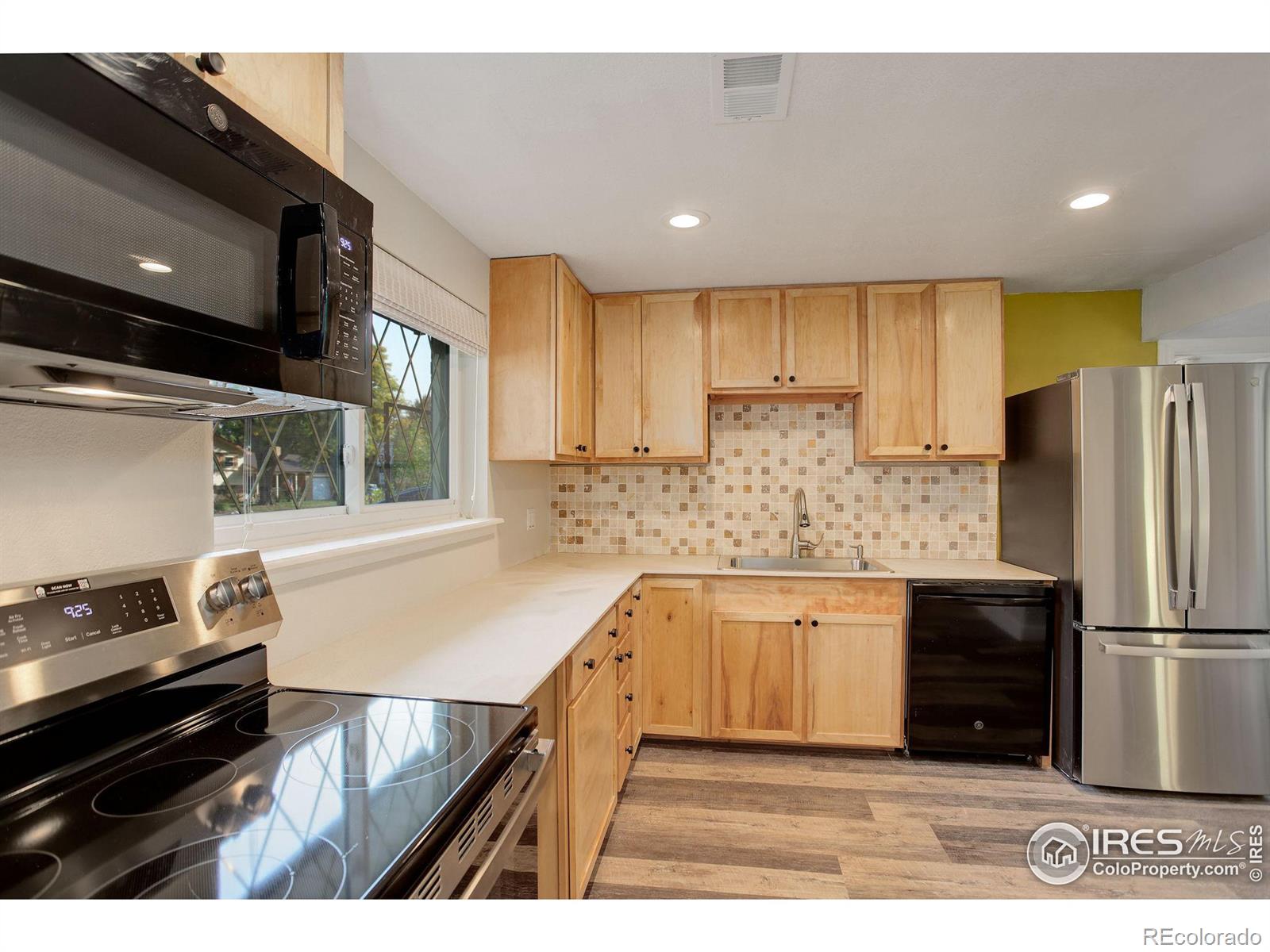 MLS Image #18 for 2823  mountain view avenue,longmont, Colorado