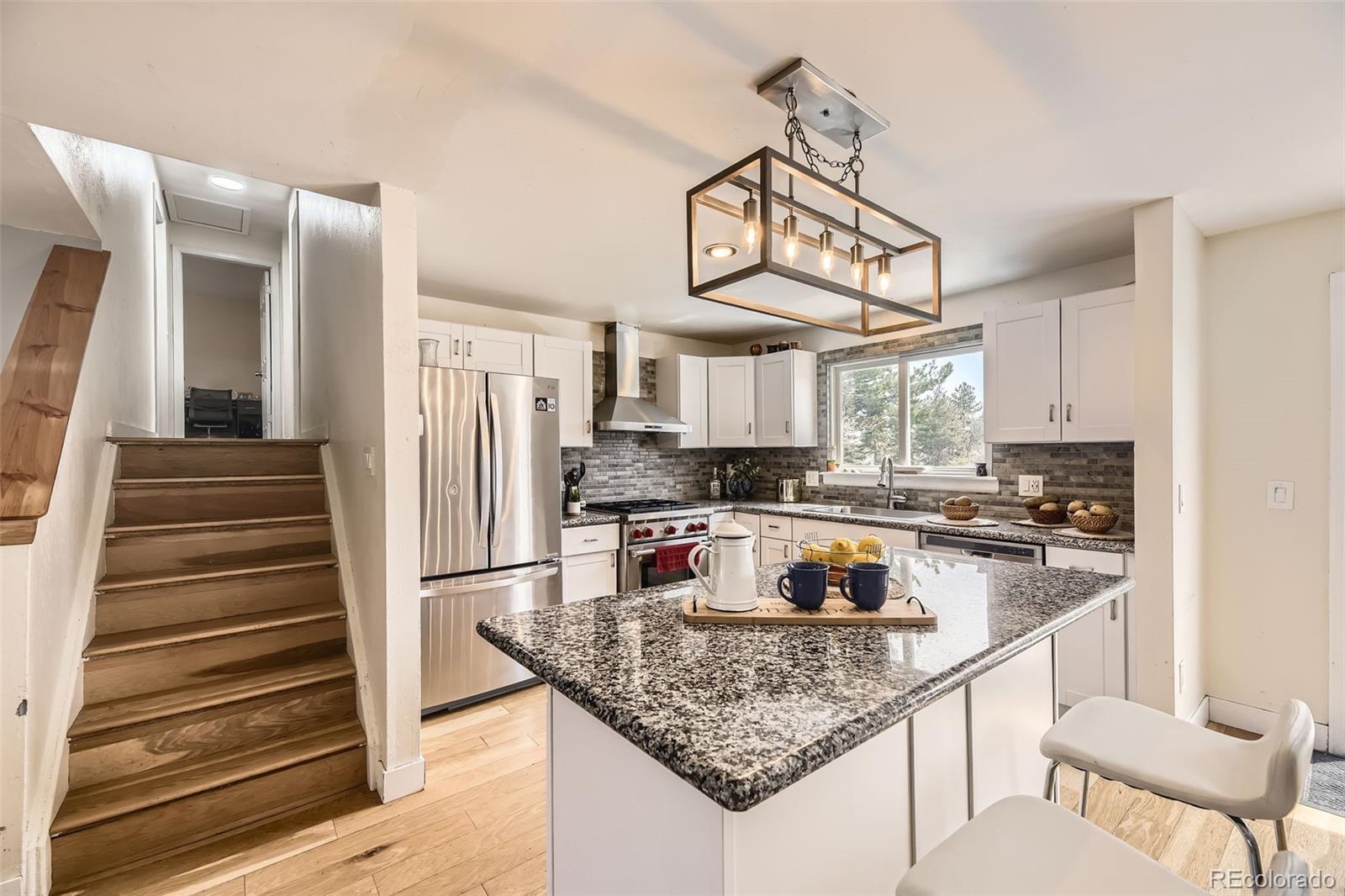 MLS Image #3 for 9120 w bellwood place,littleton, Colorado