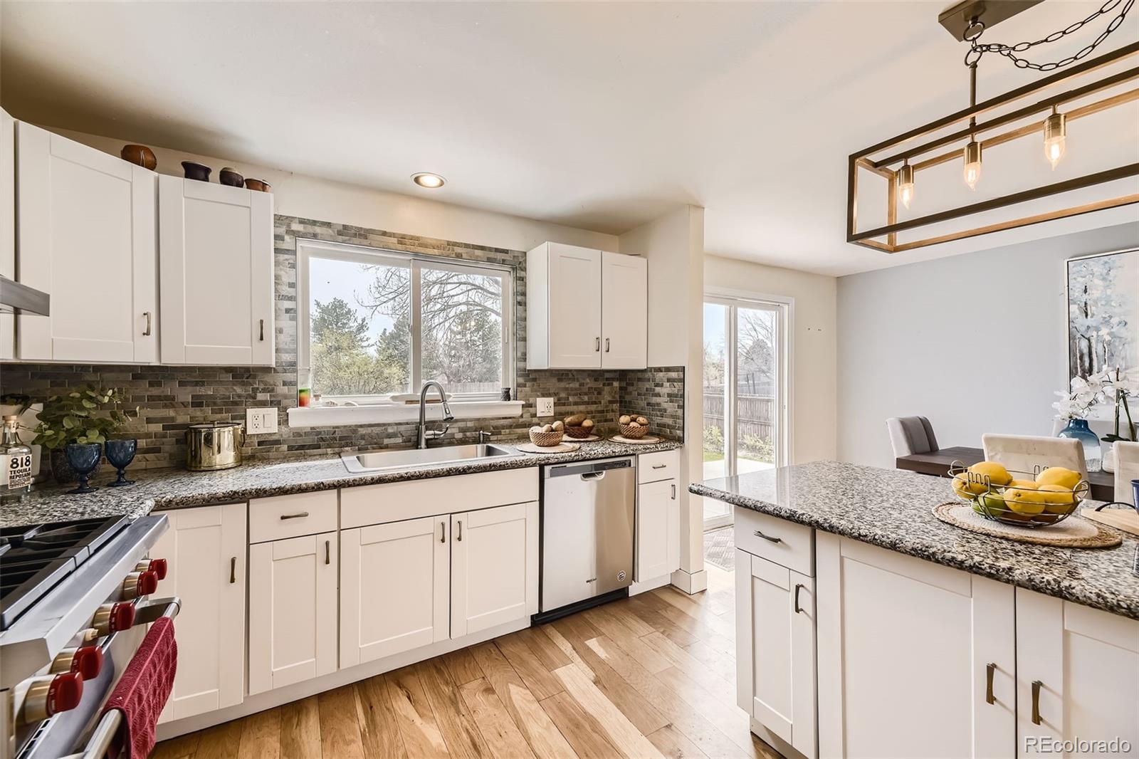 MLS Image #4 for 9120 w bellwood place,littleton, Colorado