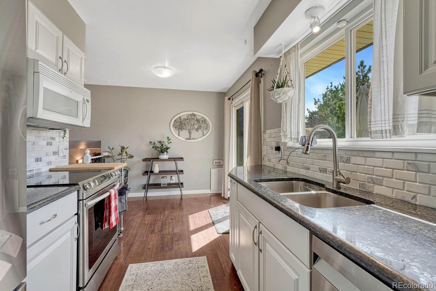 MLS Image #12 for 1567 s sedalia street,aurora, Colorado