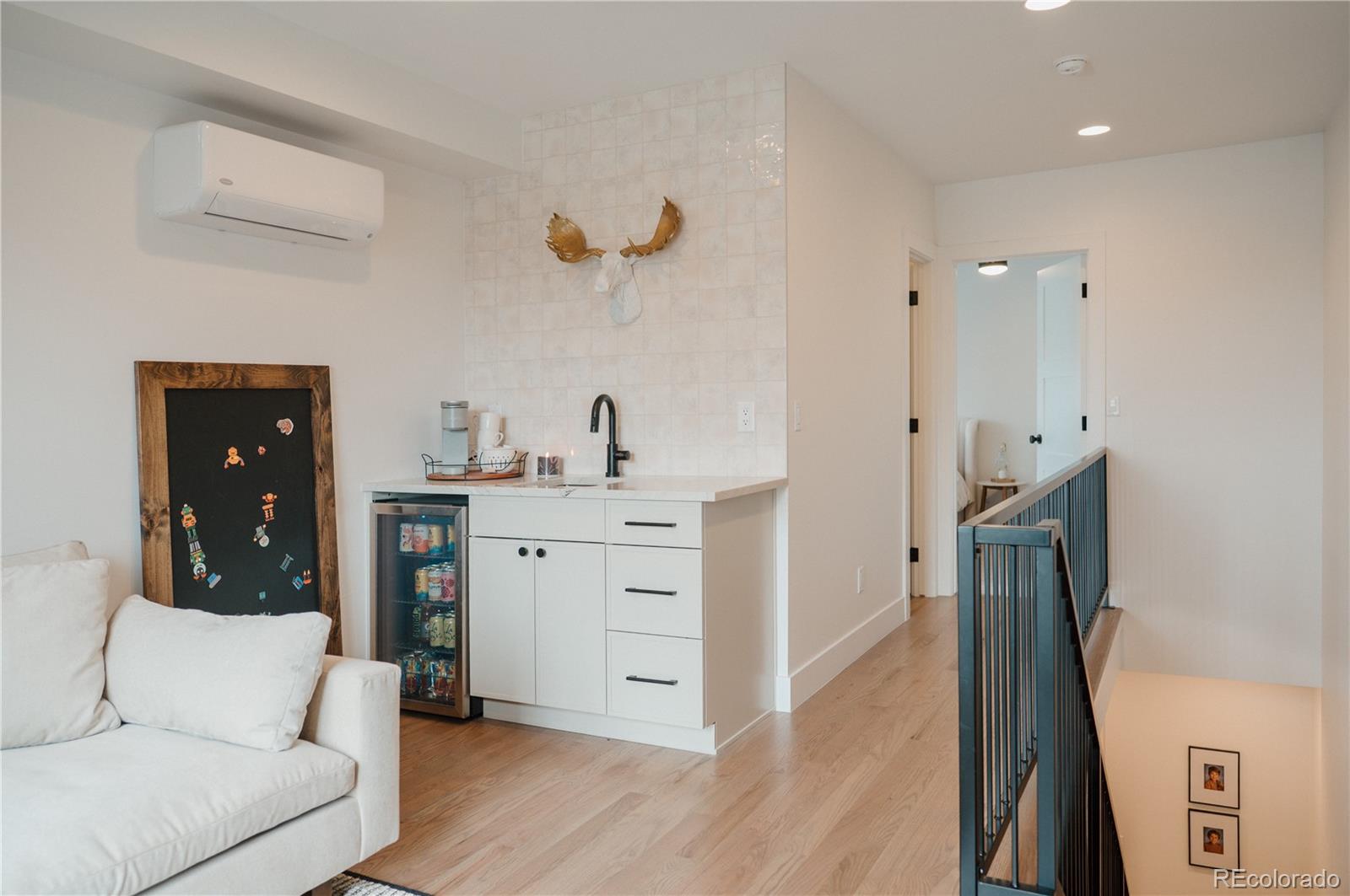 MLS Image #22 for 527  fox street,denver, Colorado