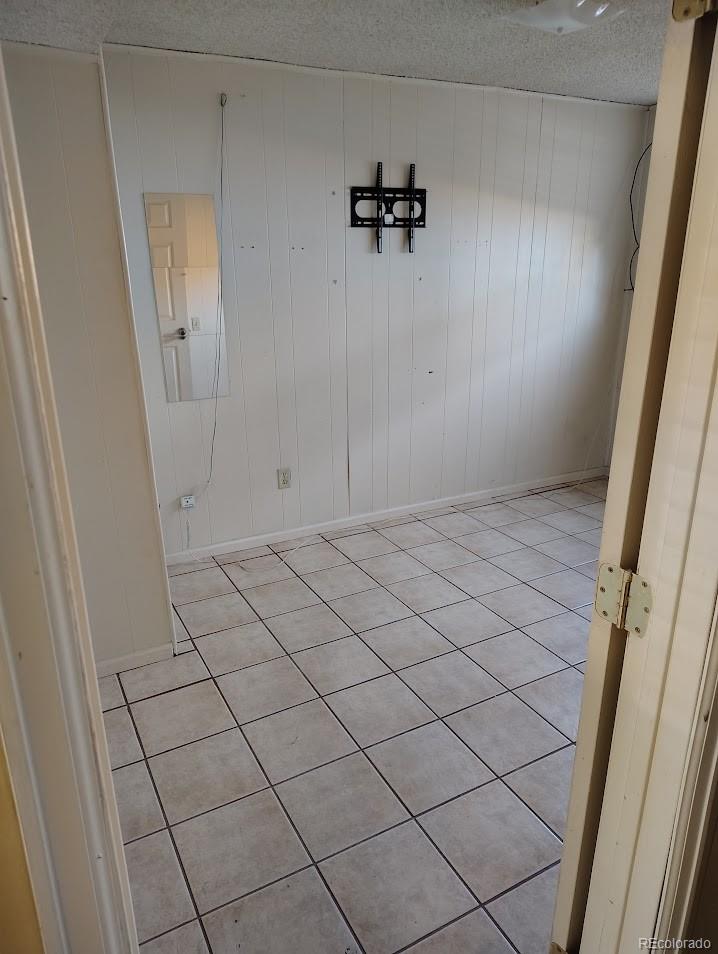 MLS Image #31 for 15003  olmsted drive,denver, Colorado