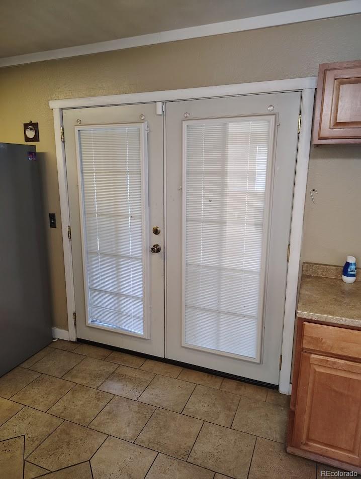 MLS Image #39 for 15003  olmsted drive,denver, Colorado