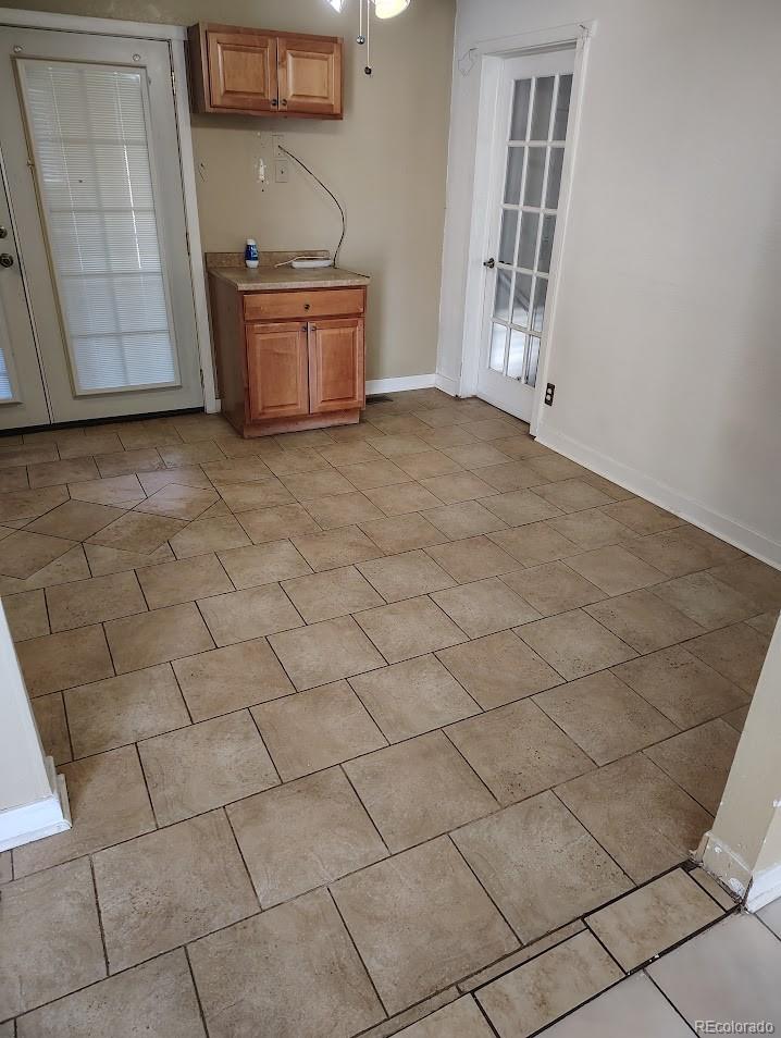 MLS Image #7 for 15003  olmsted drive,denver, Colorado