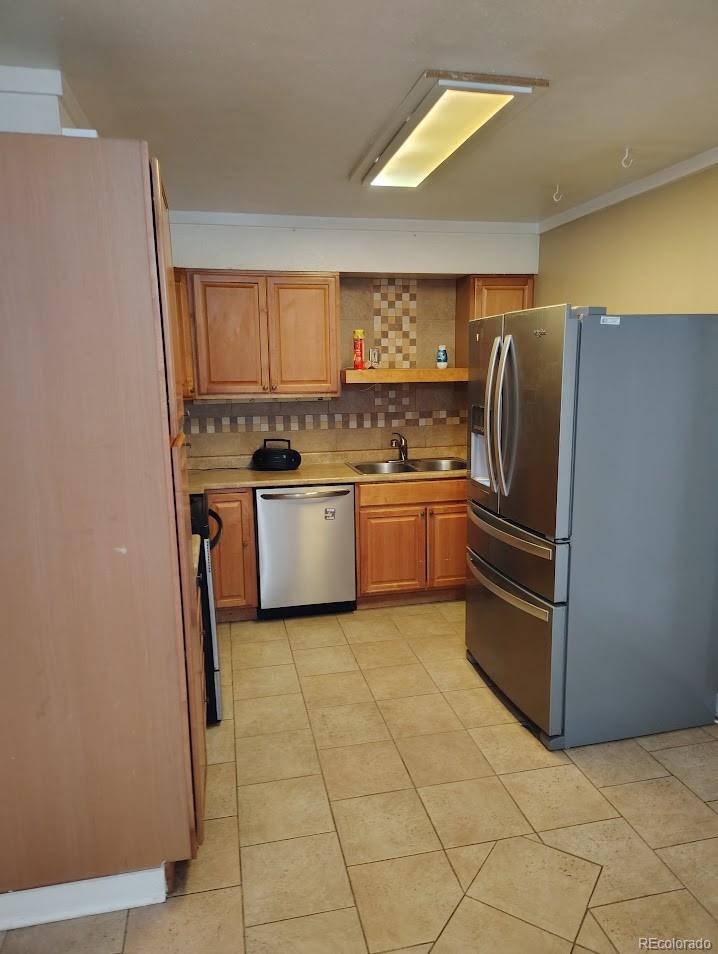 MLS Image #8 for 15003  olmsted drive,denver, Colorado