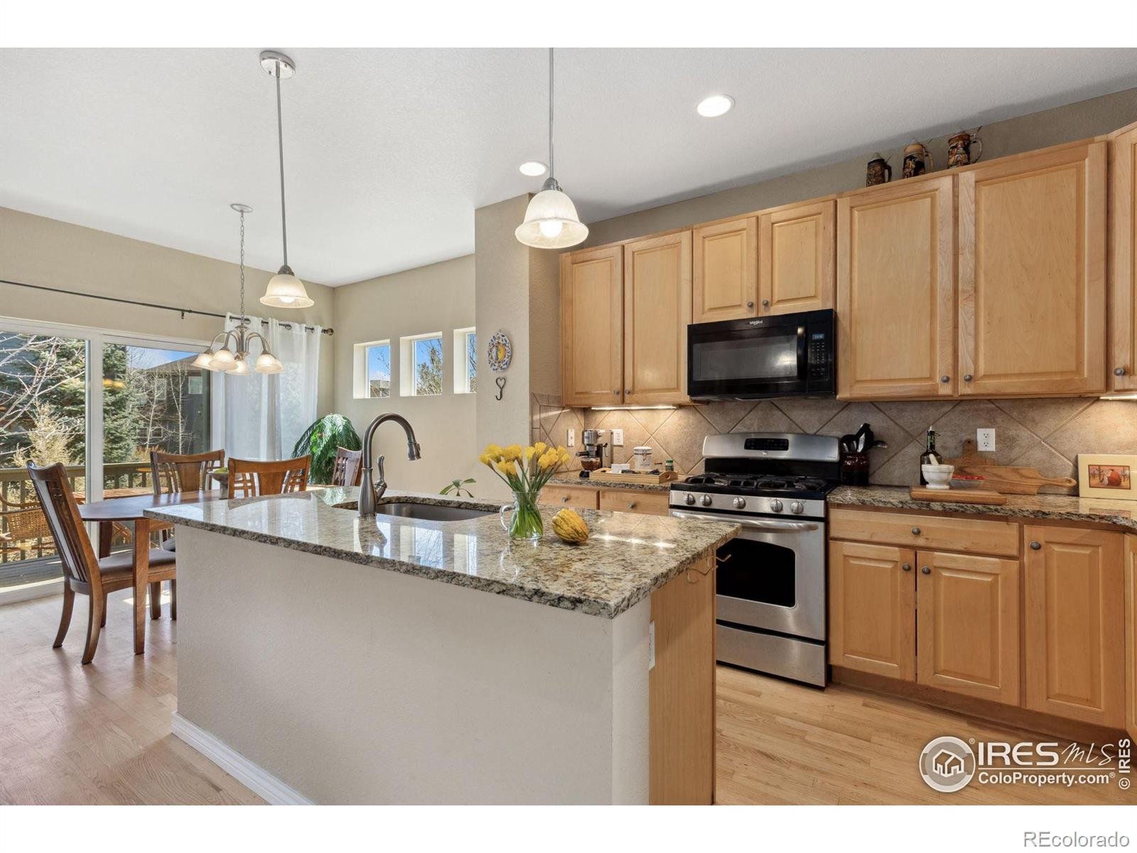 MLS Image #10 for 107  bohn court,lyons, Colorado
