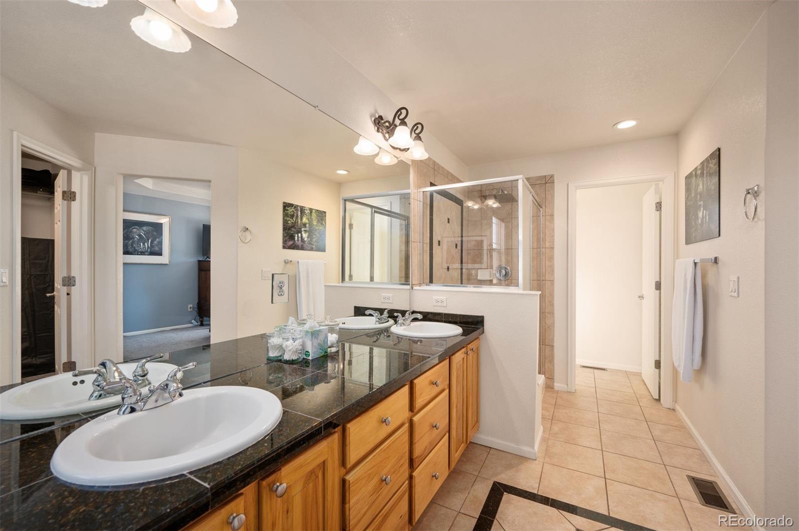 MLS Image #27 for 24749 e florida avenue,aurora, Colorado