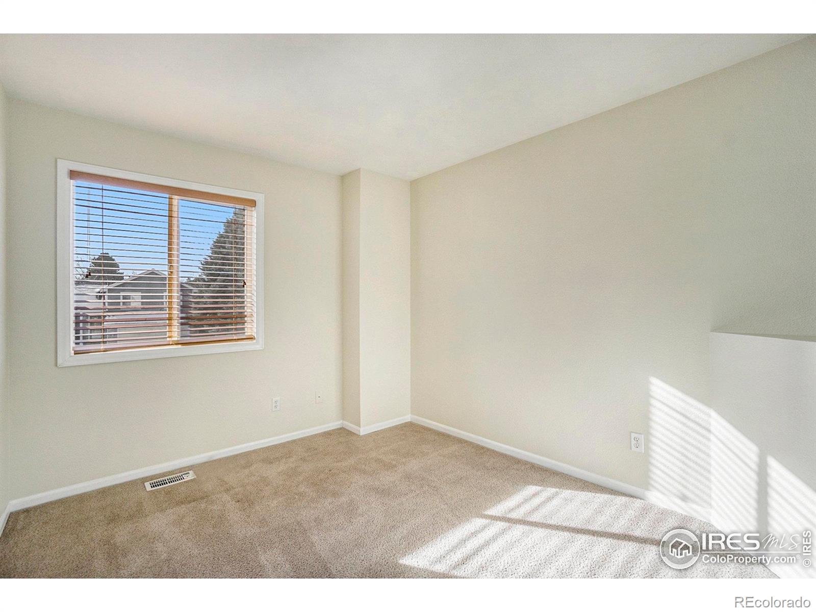 MLS Image #7 for 418  mapleton court,fort collins, Colorado