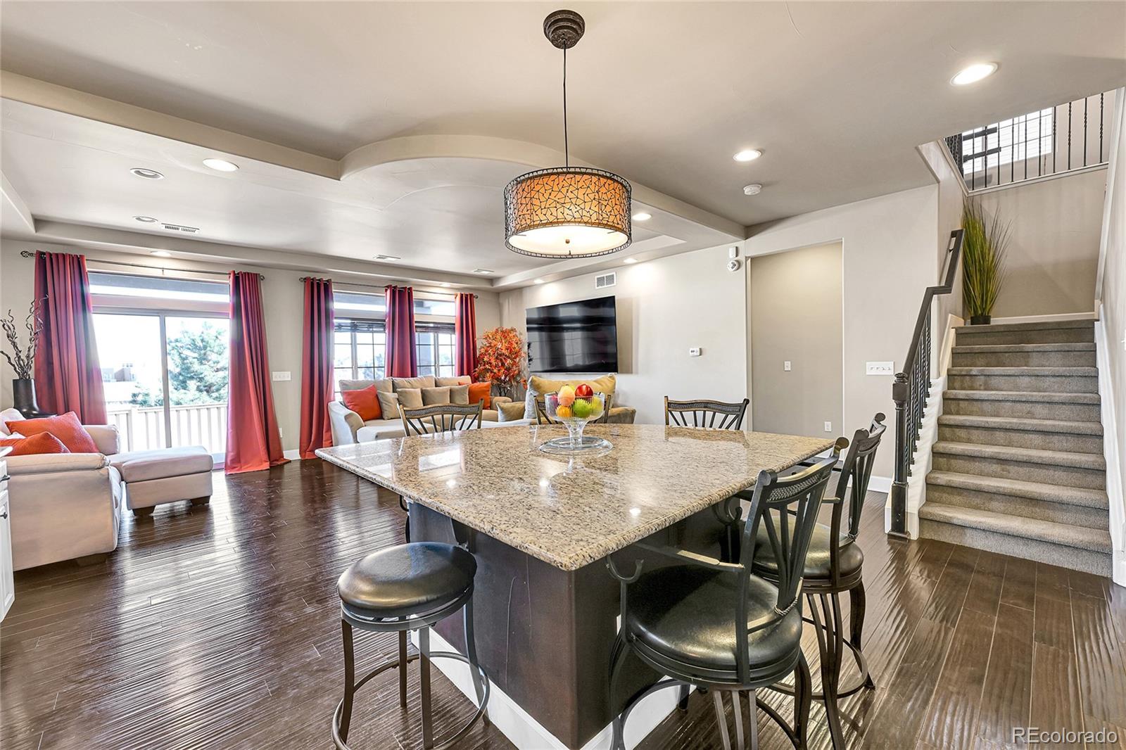 MLS Image #12 for 18101 e 44th place,denver, Colorado