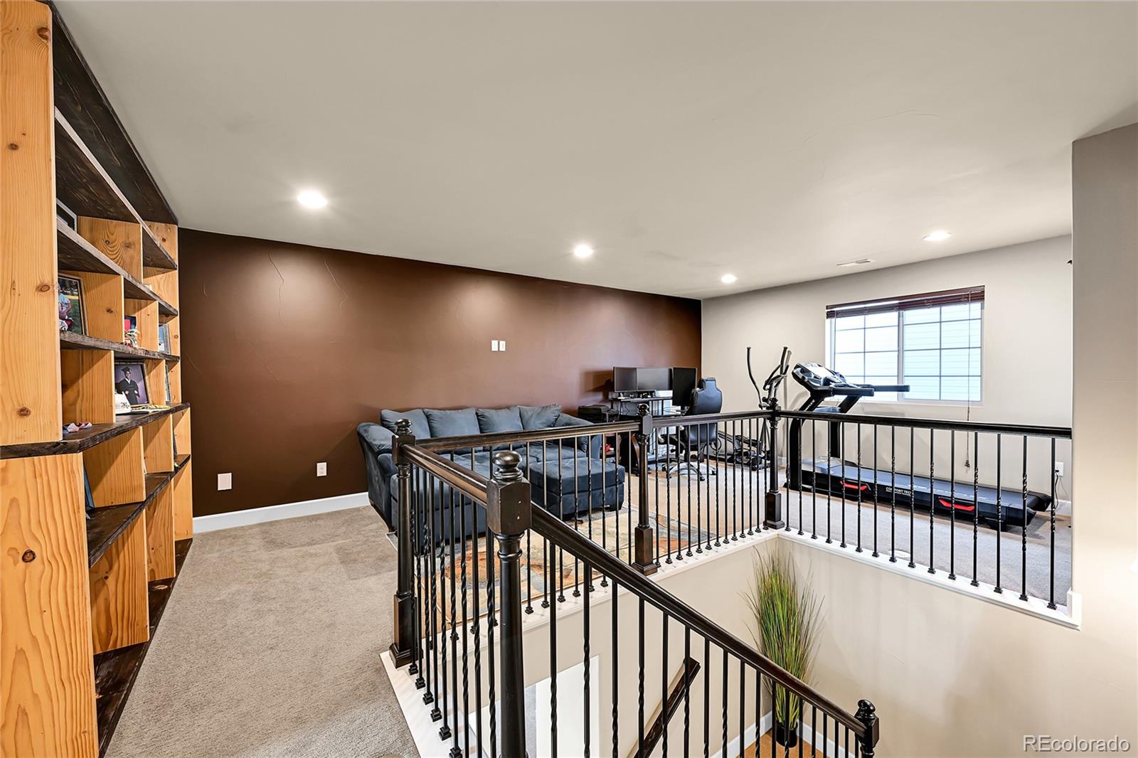 MLS Image #23 for 18101 e 44th place,denver, Colorado