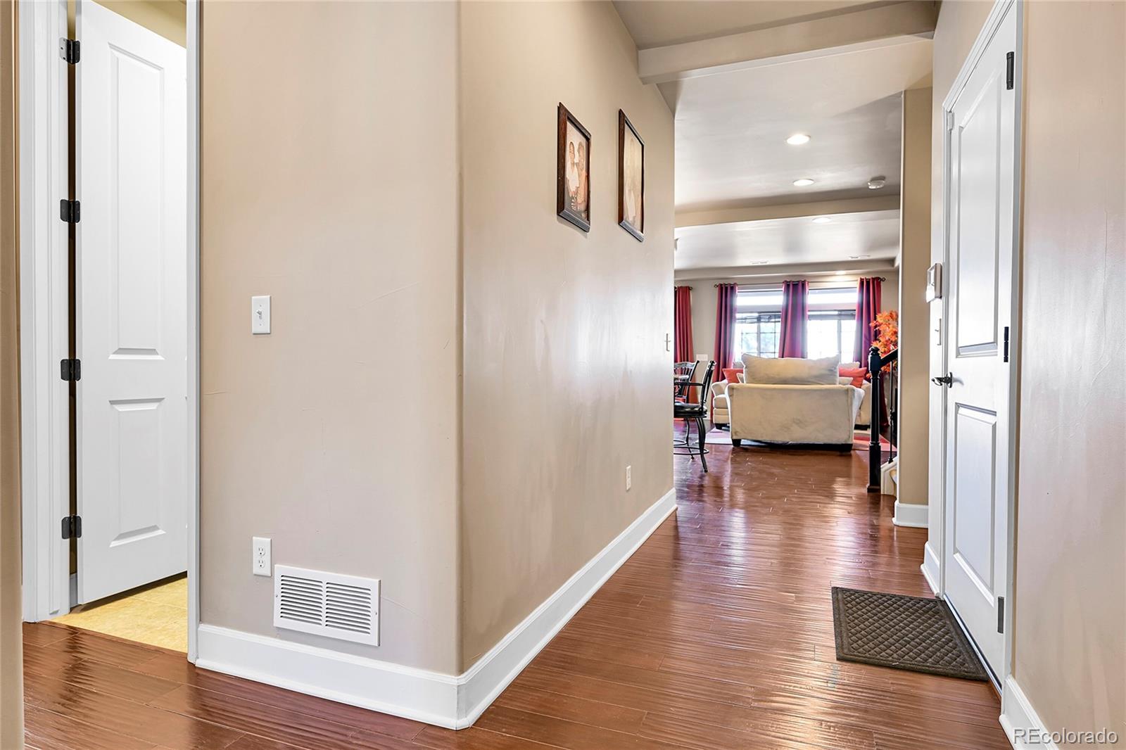 MLS Image #3 for 18101 e 44th place,denver, Colorado