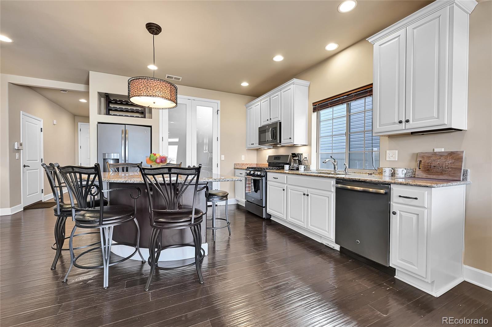 MLS Image #9 for 18101 e 44th place,denver, Colorado