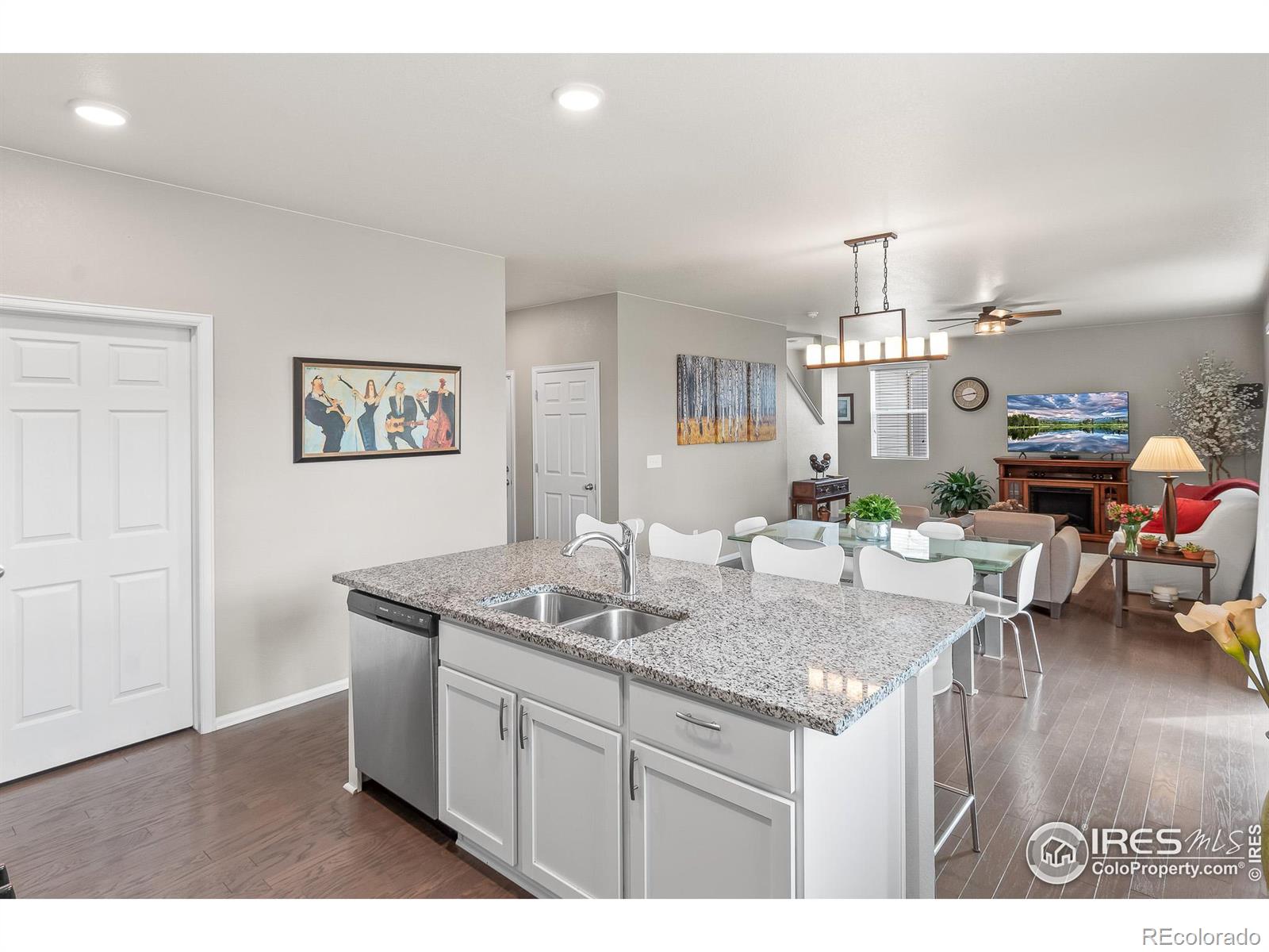 MLS Image #14 for 913  keneally court,windsor, Colorado