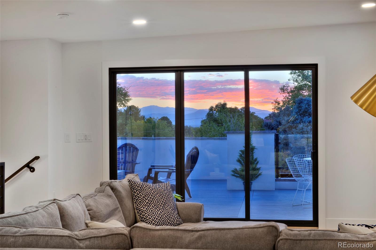 MLS Image #5 for 1374 s vine street,denver, Colorado