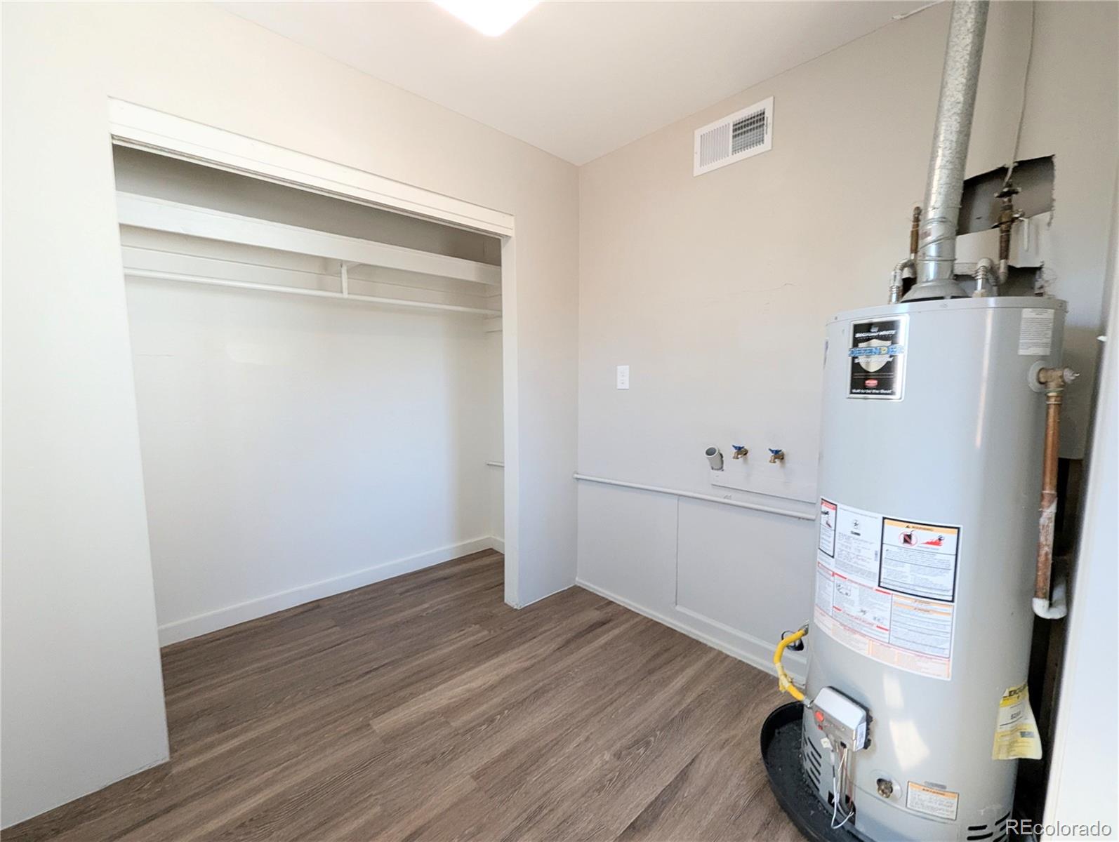 MLS Image #16 for 992  toledo street,aurora, Colorado