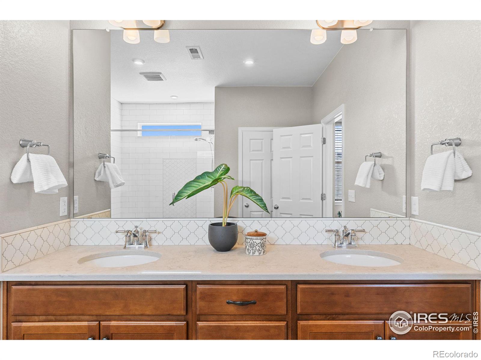 MLS Image #14 for 1860  pioneer circle,lafayette, Colorado